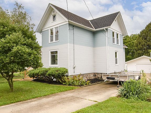 5th image of 1108 N 2nd STREET