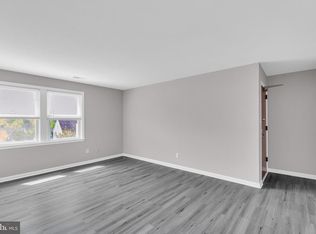 3810 W St SE #302, Washington, DC