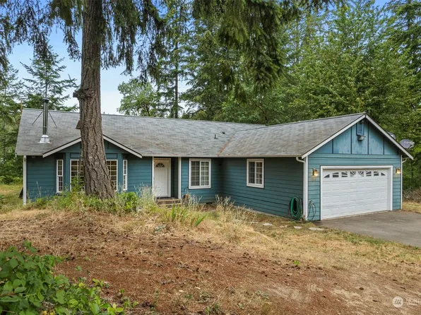 214 195th Avenue SW, Lakebay, WA 98349