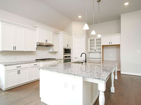 Villanova - Kitchen