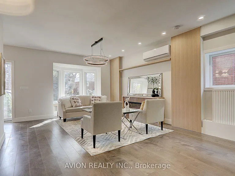 46 Braemar Ave — Photo 4