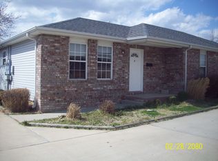 1702 E Florida St APT B, Springfield, MO 65803
