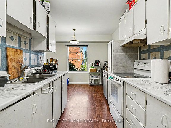 5th image of 1020 Central Park Dr #89