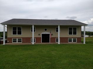 2591 Slope Hill Rd APT 3, Mount Pleasant, PA 15666