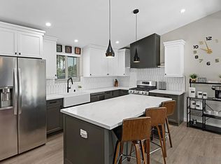 3271 Cabrillo Mesa Dr, San Diego, CA 92123