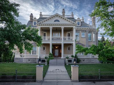 828 E Adams St, Muncie, IN, 47305