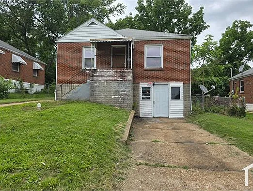 5337 Fletcher St — Photo 9