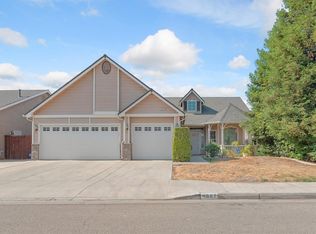 4062 W Fender Ave, Fresno, CA