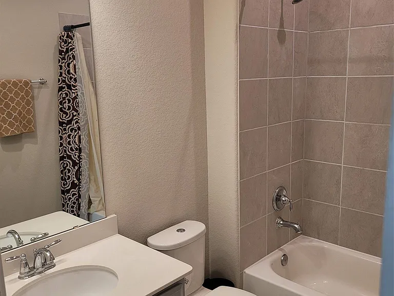 17685 Marin Creek Ln — Photo 32
