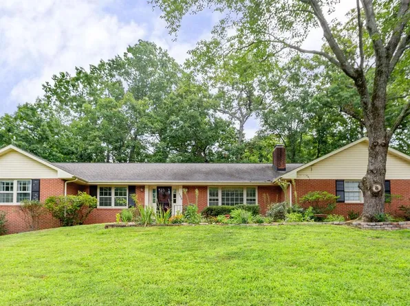 109 Woodland Rd, Fredericksburg, VA 22401