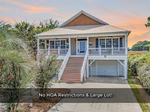 5 Tiara Ln., Murrells Inlet, SC 29576