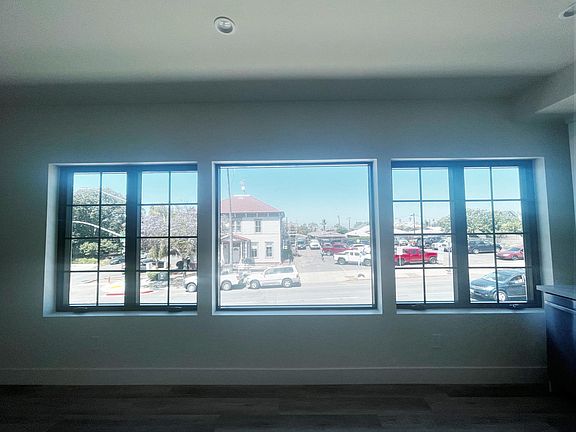 5th image of 2004 4th Ave #211