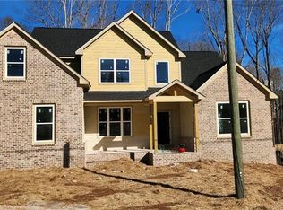 6055 Hendrix Rd, Cumming, GA 30040