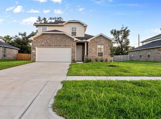 399 Magnolia St, Richwood, TX 77566