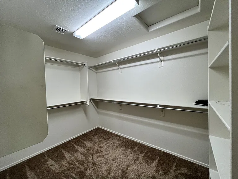 2880 E Binner Dr — Photo 16