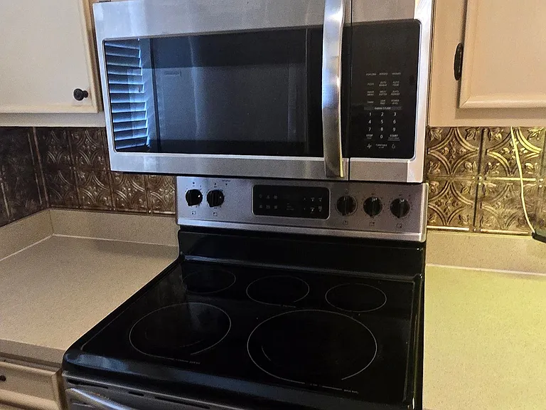New spacesaving microwave
