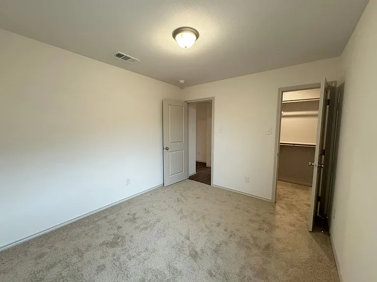 2610 S County Road 1103 — Photo 15