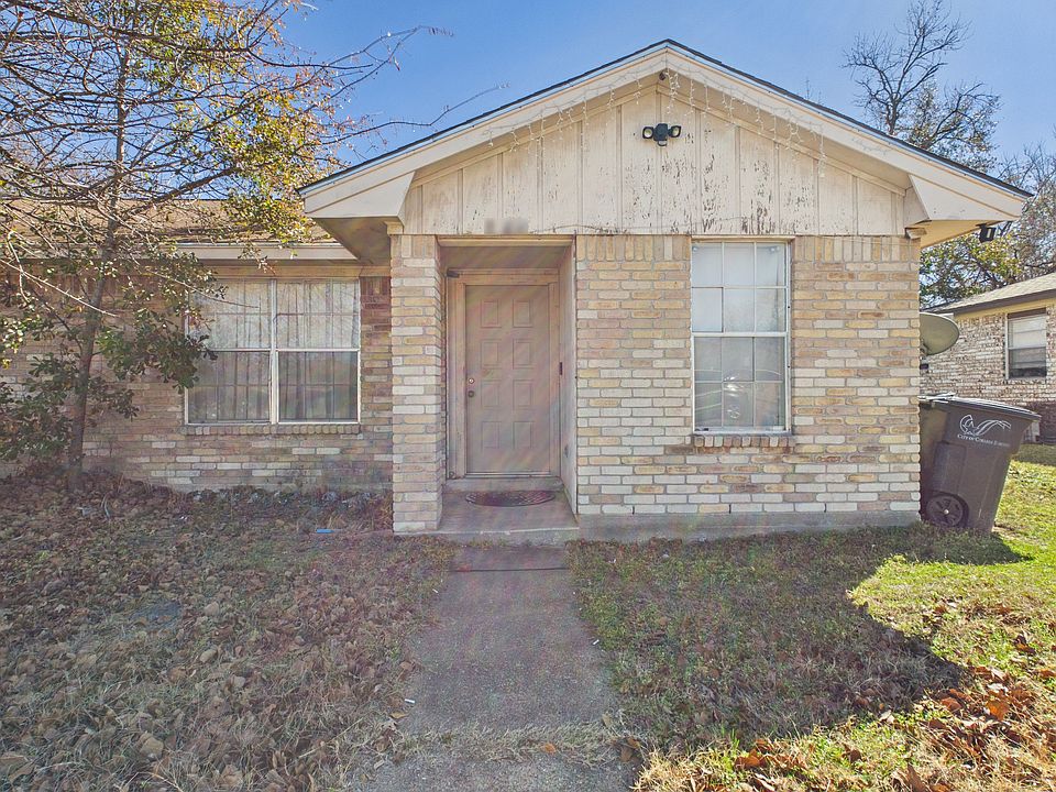 1st image of 824 San Saba Dr