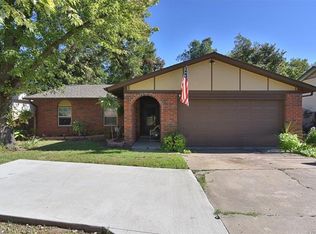 6184 W 42nd St, Tulsa, OK 74107