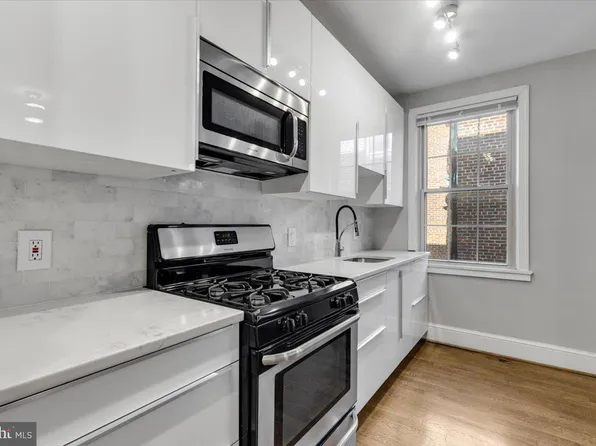 1301 Longfellow St NW APT 207, Washington, DC 20011