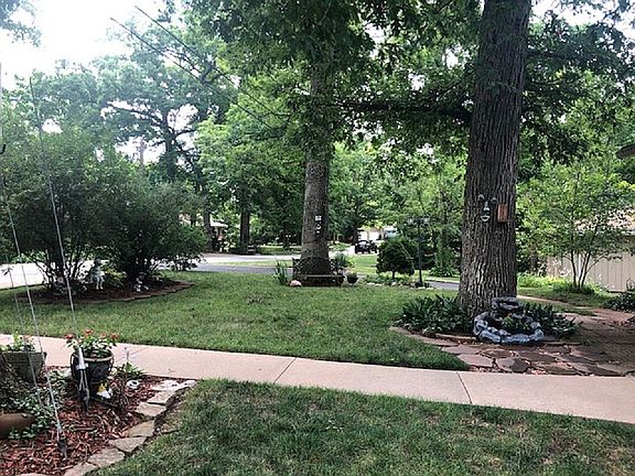 Front Yard with color