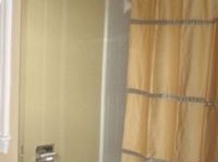 809 N Gurney St, Burlington, NC 27215