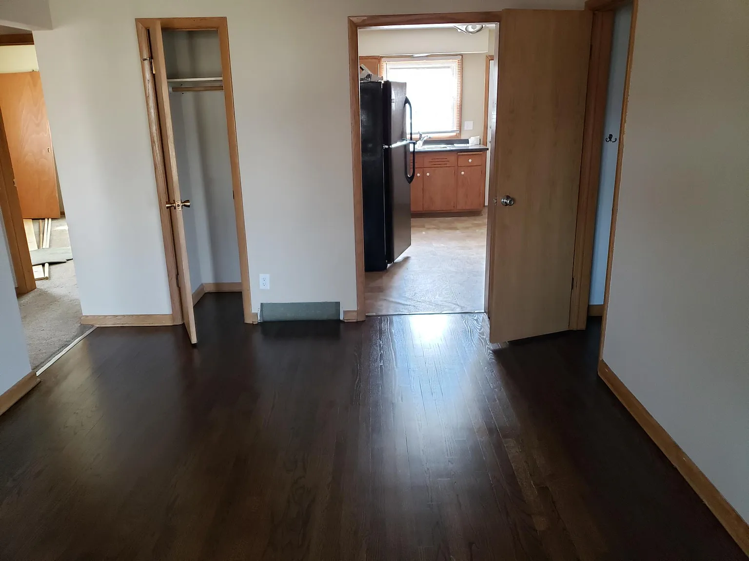 2 bed, 750 sqft, $1,250 — Photo 2