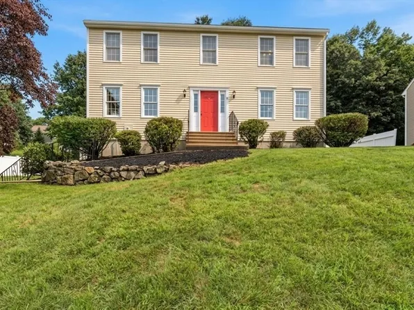 38 Trowbridge Ln, Shrewsbury, MA 01545