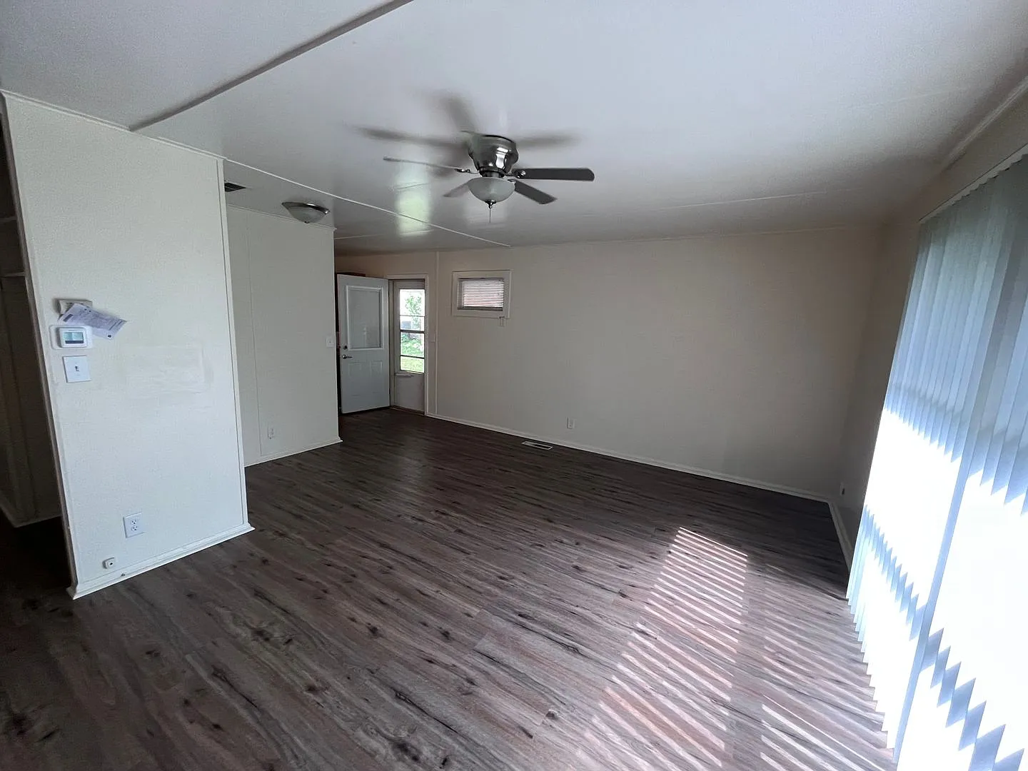 3 Bedroom 1 Bath Close to Campus — Photo 3