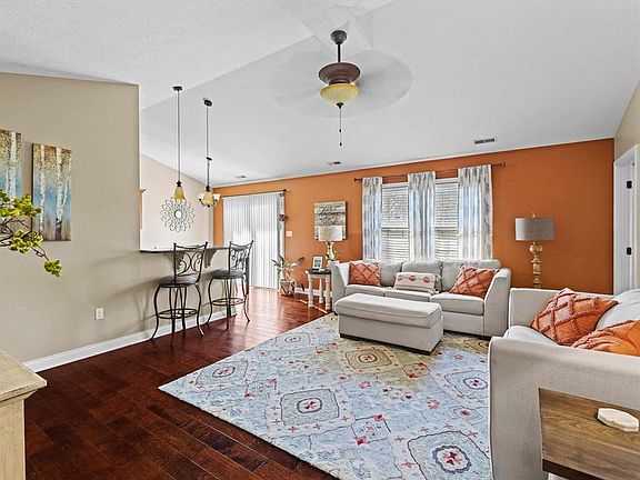 4th image of 5370 Willowbrook Loop