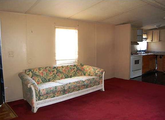 4th image of 2137 Palo Alto St