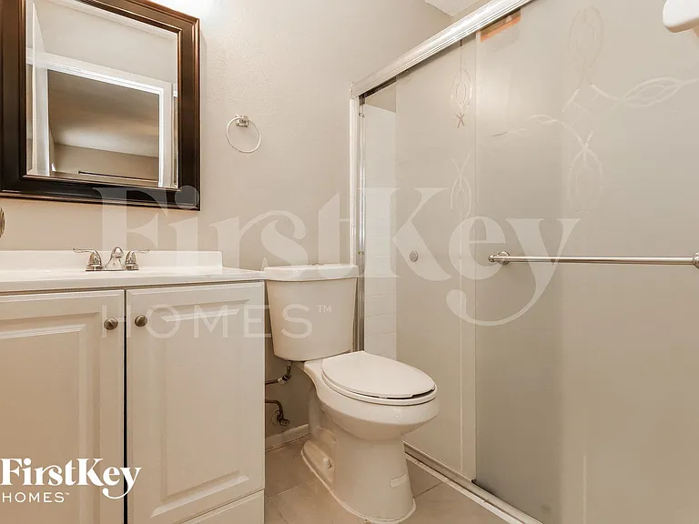 1794 E Groveleaf Ave — Photo 10