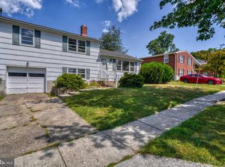 200 Rothwell Dr, Lutherville Timonium, MD 21093