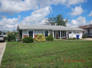 1826 Monitor Dr, Toms River, NJ