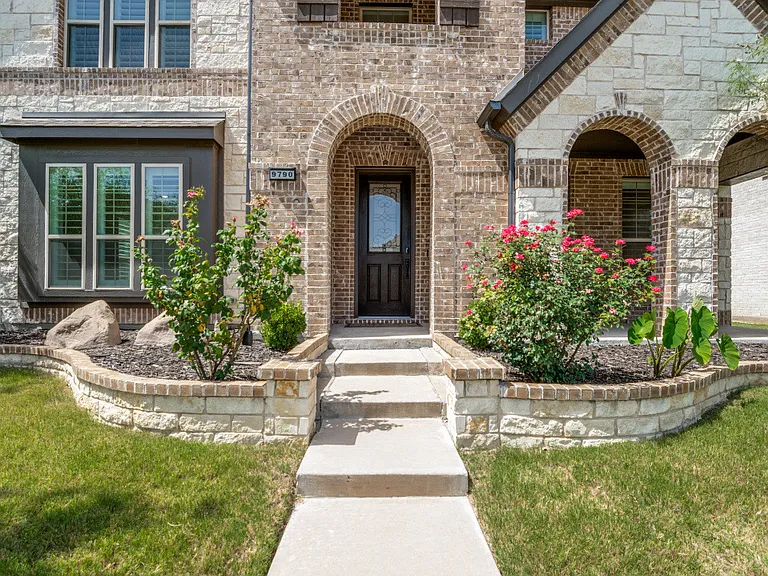 9790 Hopper Rd — Photo 2
