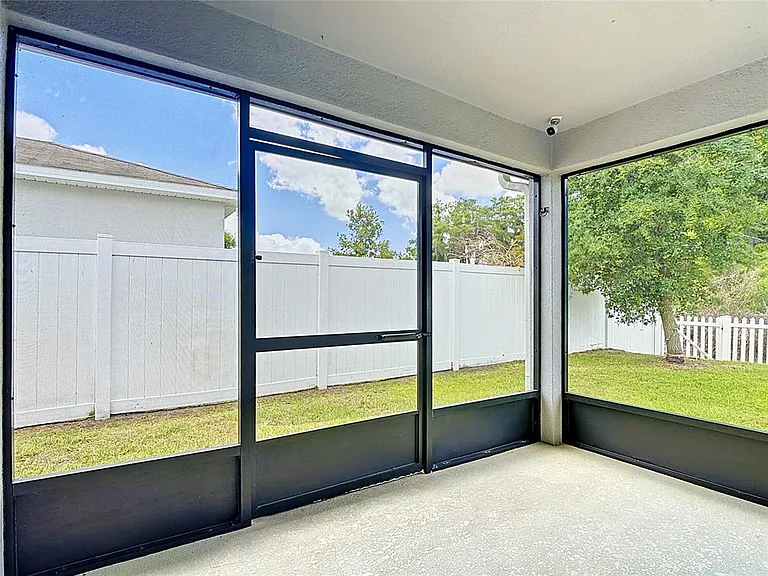 3040 Lakes Crest Ave — Photo 9