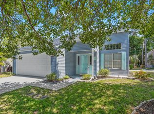 915 Edge Dr, North Myrtle Beach, SC 29582