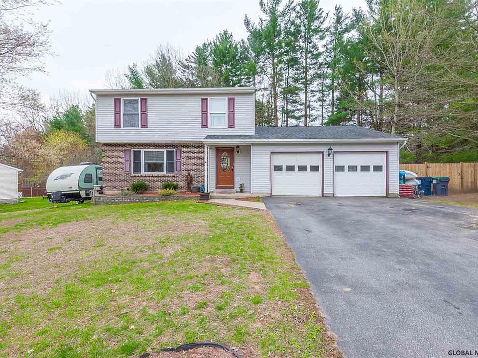1st image of 66 Baker Dr