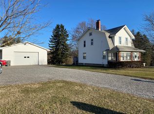 610 Chicora Rd, Butler, PA 16001