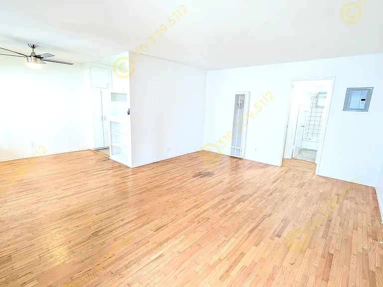 1221 Granville Ave #2 — Photo 7