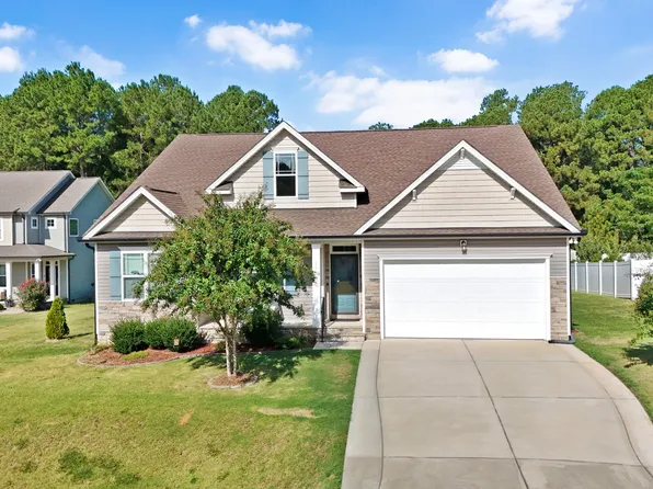 150 Star Valley Dr, Angier, NC 27501