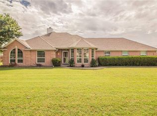 205 Diamond Oaks Dr, Hudson Oaks, TX 76087