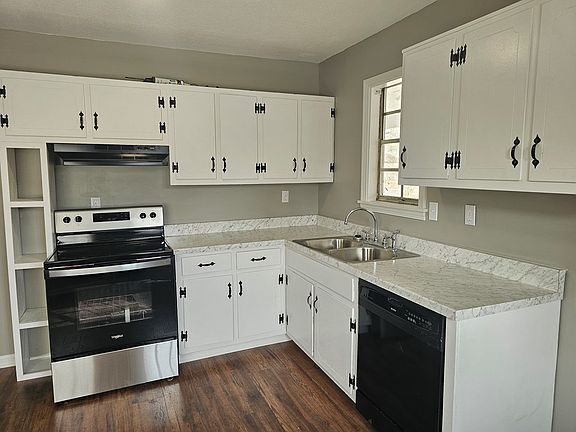 2nd image of 814 Briarcliff Rd