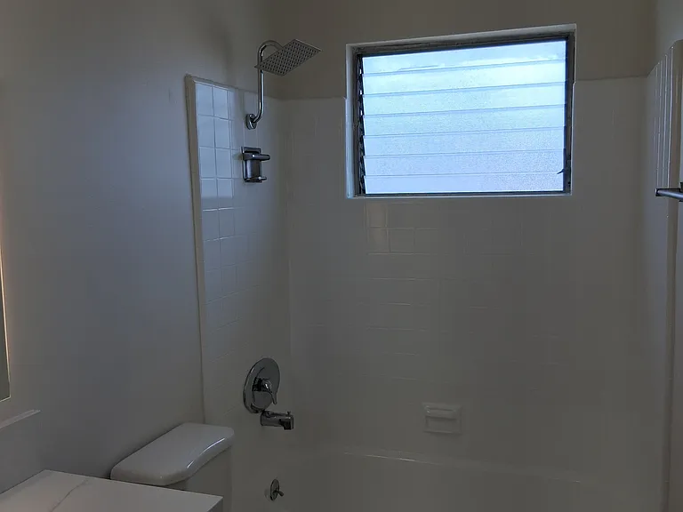 7245 Franklin Avenue — Photo 15