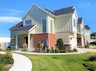 9245 S Ashbourne Dr, Sandy, UT 84094