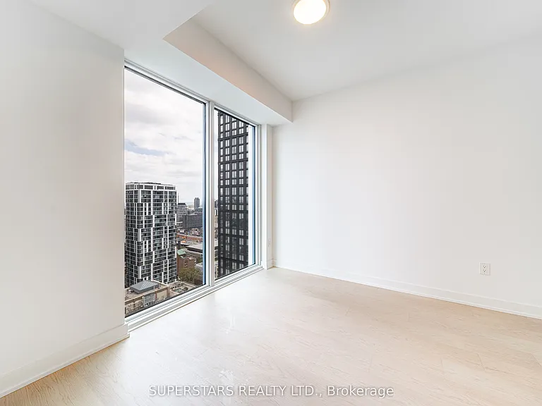 252 Church St #3209 — Photo 9