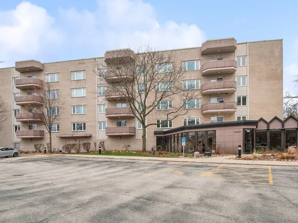 6401 Lincoln Ave Unit 304, Morton Grove, IL 60053