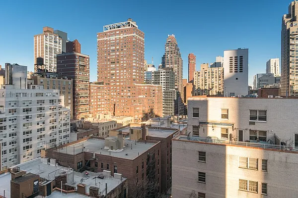 Sold by Stribling | media 6