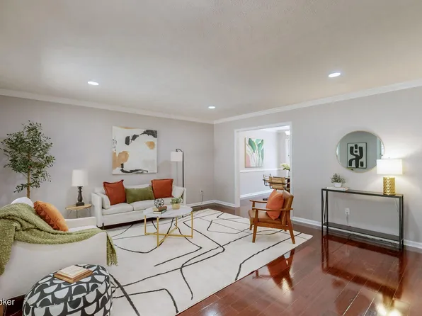 323 Possum Path, Louisville, KY 40214