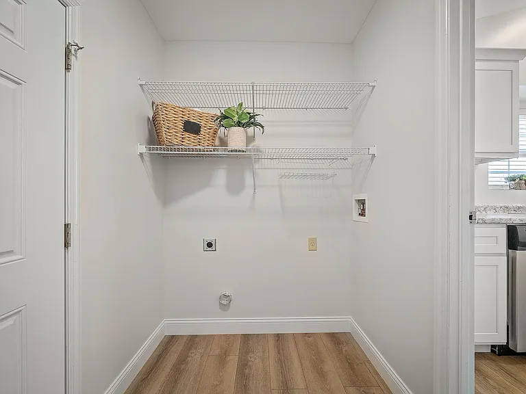 175 Shadow Pointe Dr — Photo 12